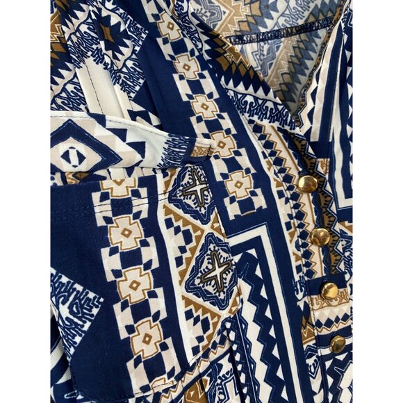 SOLD💙Cocomo Top Women Size Large Blue White Geometric Blouse Stretch 3/4 Sleeves - Picture 9 of 16